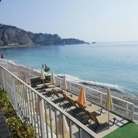 La Rosa Dei Venti Sul Mare 타오르미나